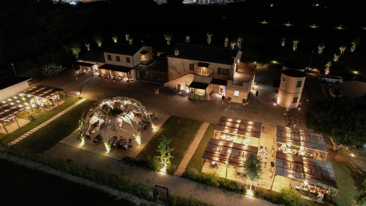 Moretti Village - B&B Civitanova Marche Exterior foto