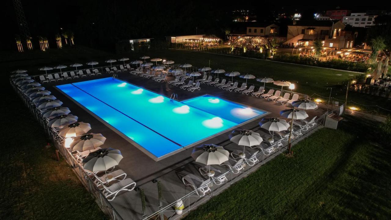 Moretti Village - B&B Civitanova Marche Exterior foto